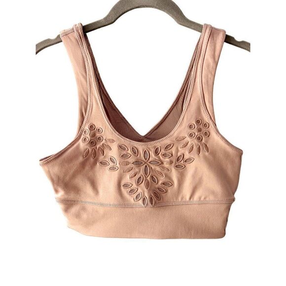 ❤️ Free People Movement Winter Eyelet Blush Sports Bra XS NWOT - Picture 4 of 7